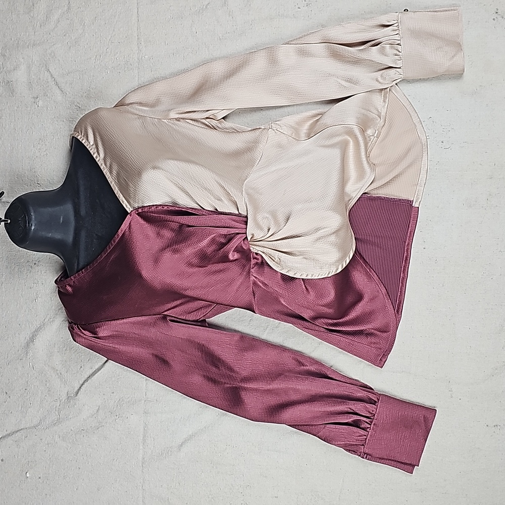 Entro - 2 tone Blouse